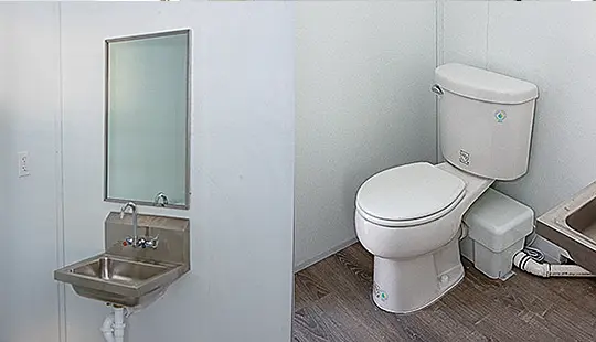 40ft_Elite_Office_Restroom 3